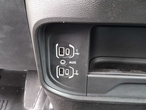 New 2026 RAM 2500 Tradesman AWD/4WD image 16