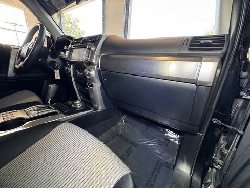 Used 2019 Toyota 4Runner SR5 AWD/4WD image 48