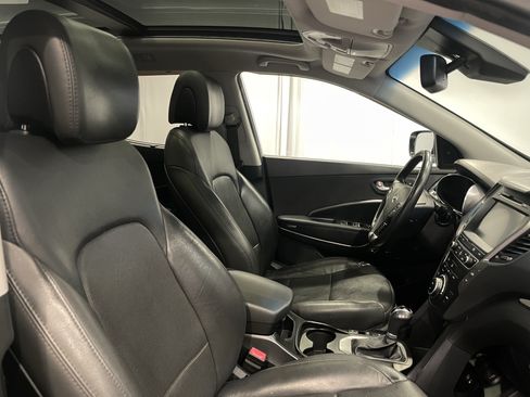 Used 2017 Hyundai Santa Fe Sport w/ 2.0T Ultimate Tech Package 05 AWD/4WD image 15