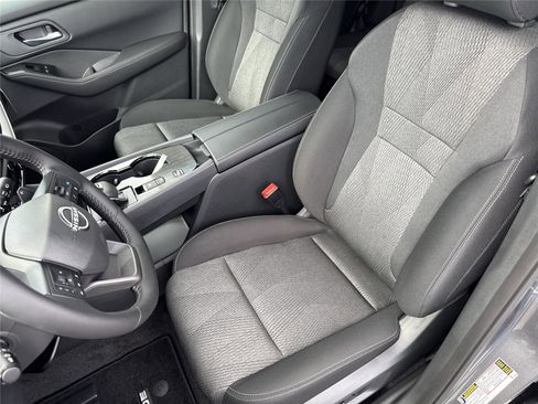 New 2026 Nissan Rogue SV FWD image 11