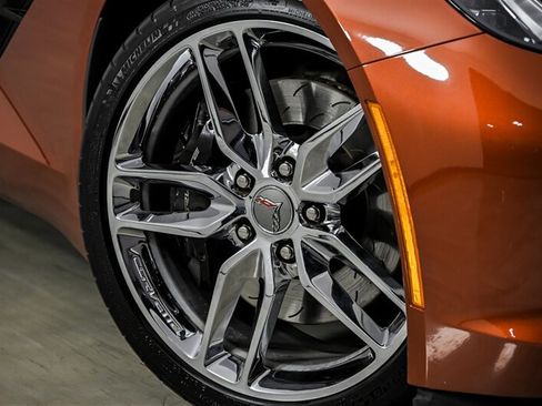 Used 2016 Chevrolet Corvette Stingray Convertible w/ 2LT Preferred Equipment Group RWD image 3