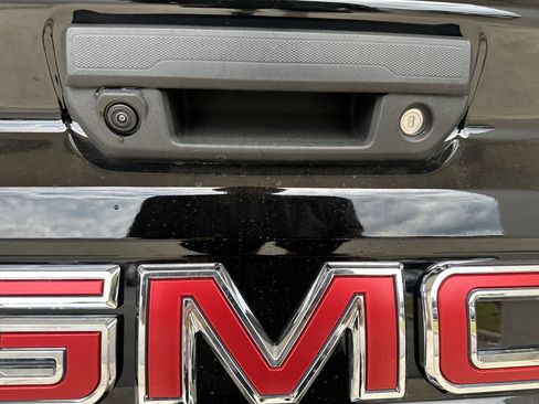 New 2026 GMC Canyon Elevation w/ Convenience Package image 31