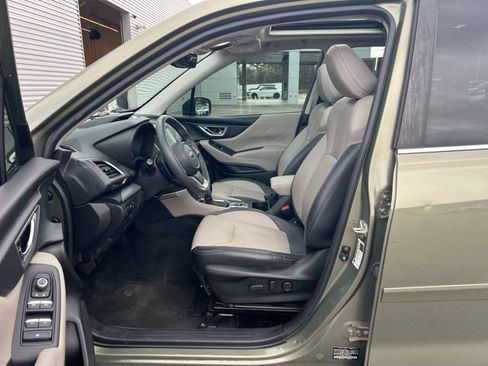 Used 2021 Subaru Forester Limited w/ Popular Package #3 image 26