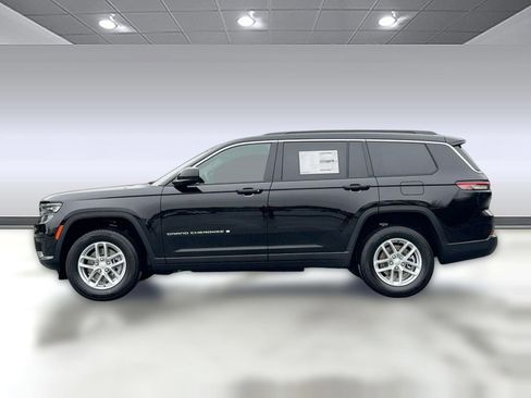 New 2025 Jeep Grand Cherokee L Laredo image 2