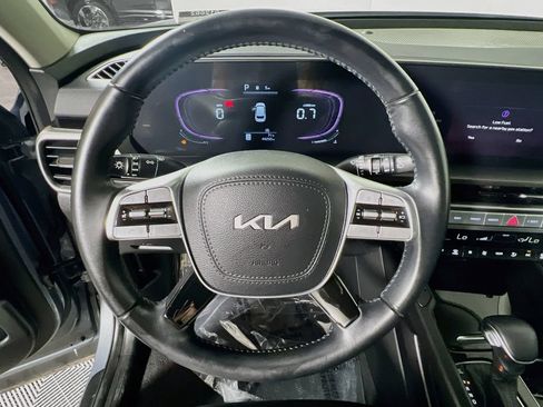 Used 2025 Kia Telluride S AWD/4WD image 10