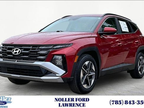 Used 2025 Hyundai Tucson SEL FWD image 1