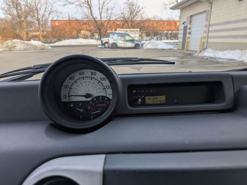 Used 2005 Scion xB image 12