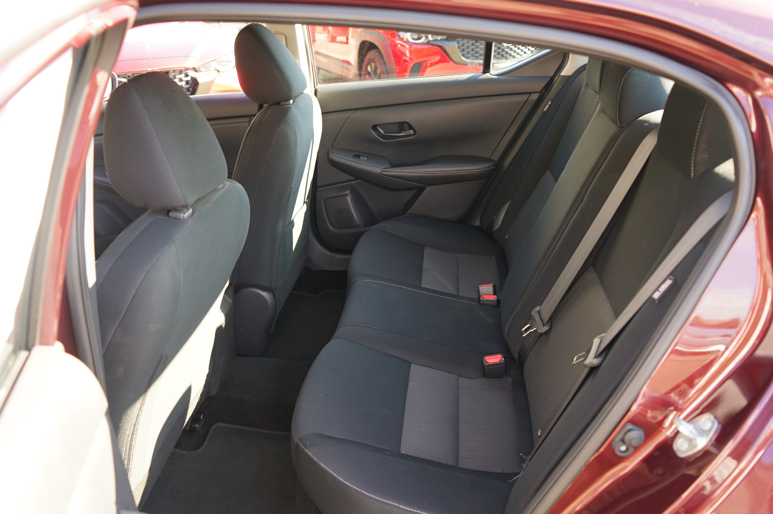 Used 2024 Nissan Sentra SV FWD image 20