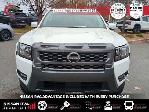 Certified 2025 Nissan Frontier SV w/ SV Convenience Package image 10