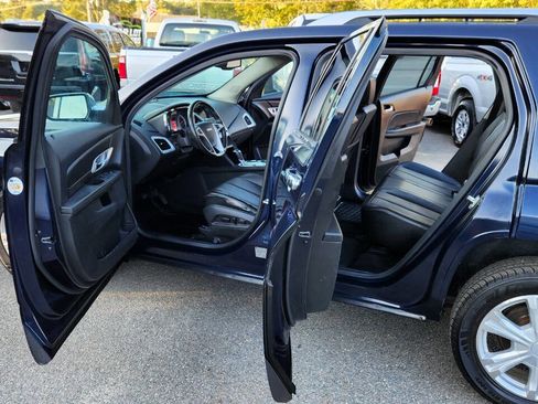 Used 2017 GMC Terrain SLT w/ Open Road Package image 24