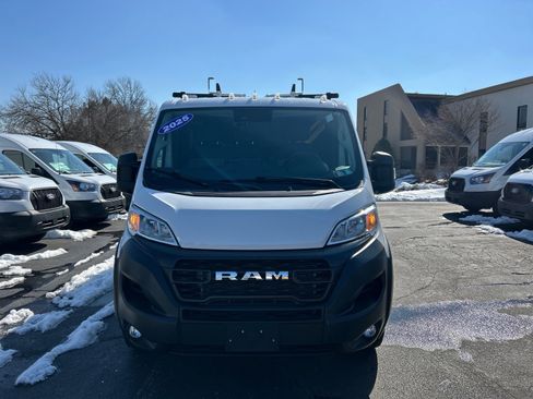 Used 2025 RAM ProMaster 1500 w/ Convenience Group image 2