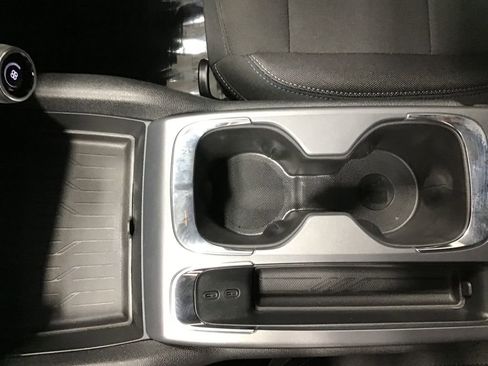 New 2026 Chevrolet Equinox EV LT image 19