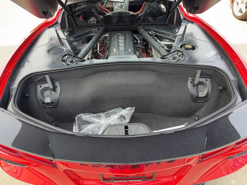 Used 2021 Chevrolet Corvette Stingray Coupe w/ Battery Protection Package RWD image 27