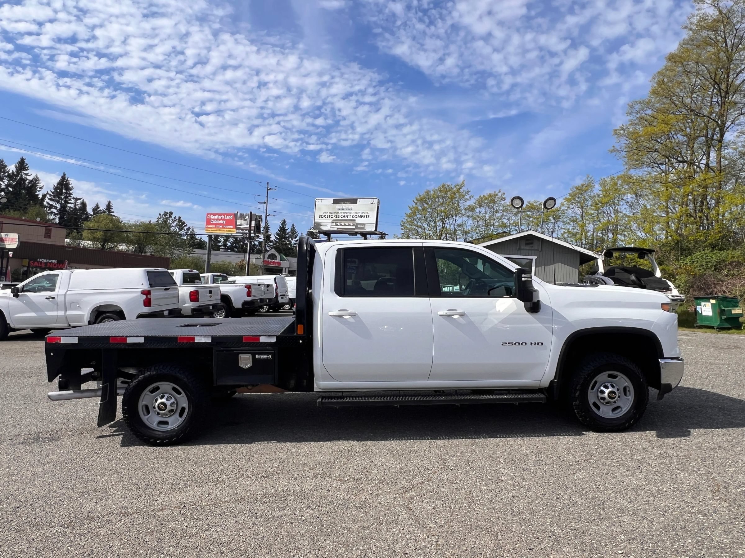 Used 2024 Chevrolet Silverado 2500 LT w/ Convenience Package AWD/4WD image 8