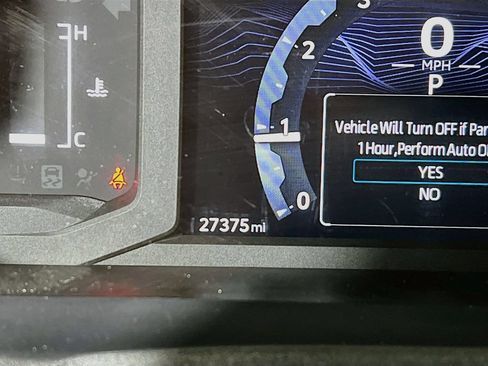 Certified 2025 Toyota 4Runner SR5 AWD/4WD image 11