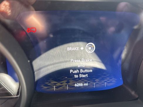 Used 2024 Jeep Wrangler Unlimited AWD/4WD image 5