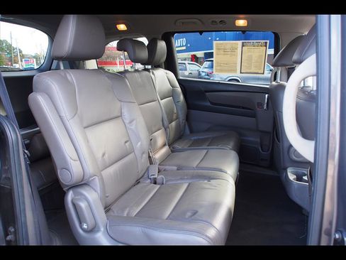 Used 2015 Honda Odyssey Touring image 14