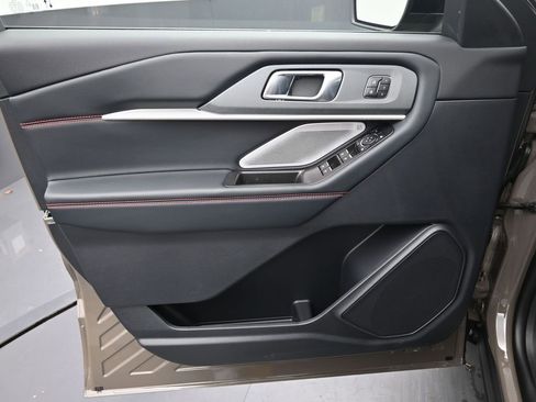 New 2026 Ford Explorer ST w/ Sun And Sound Package image 15