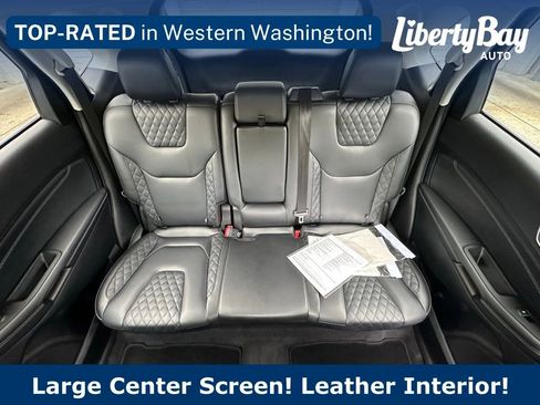 Used 2024 Ford Edge Titanium AWD/4WD image 16
