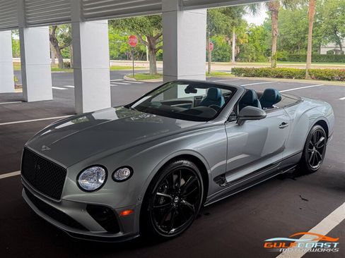 Used 2022 Bentley Continental GT AWD/4WD image 39