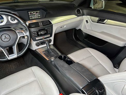 Used 2014 Mercedes-Benz C 300 4MATIC Sedan image 36