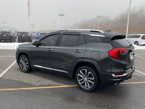Used 2019 GMC Terrain Denali w/ Advanced Safety Package image 3