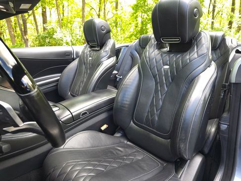 Used 2017 Mercedes-Benz S 550 Cabriolet image 21