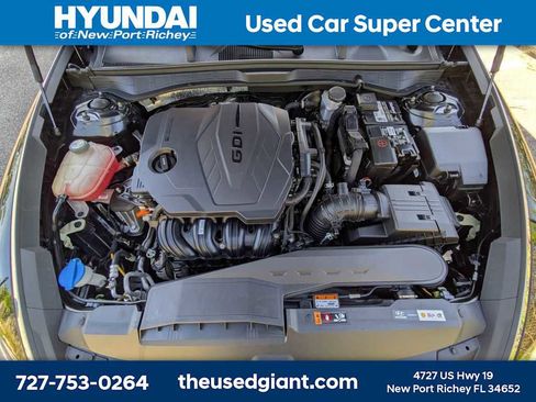 Used 2022 Hyundai Sonata SE w/ Cargo Package image 12