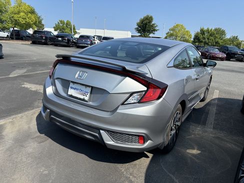 Used 2016 Honda Civic LX-P image 10