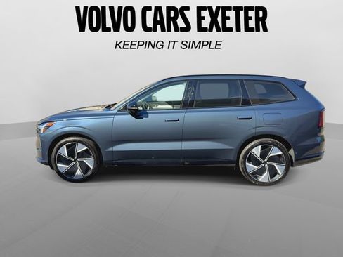 Used 2025 Volvo EX90 Ultra AWD/4WD image 6