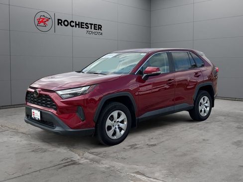 Certified 2023 Toyota RAV4 LE AWD/4WD image 7