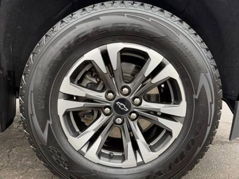 Used 2022 Chevrolet Colorado Z71 image 46