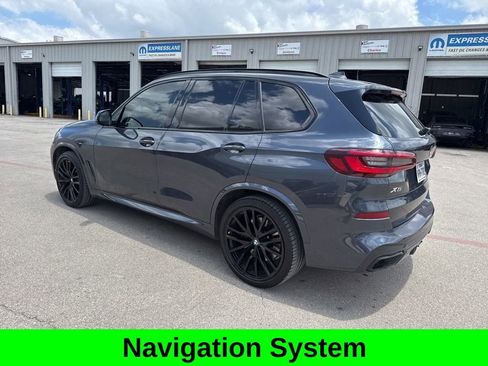 Used 2021 BMW X5 xDrive40i w/ M Sport Package AWD/4WD image 3