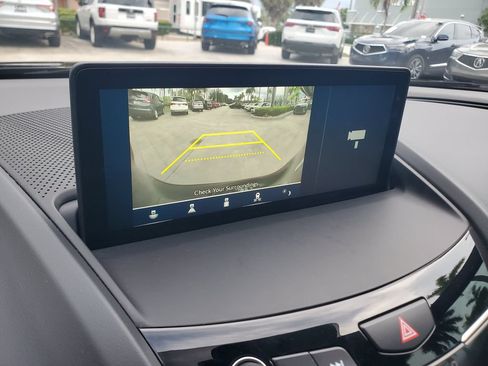 Used 2025 Acura RDX SH-AWD image 29