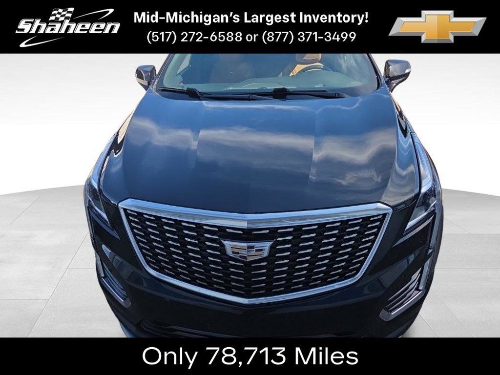 Used 2021 Cadillac XT5 Premium Luxury AWD/4WD image 2