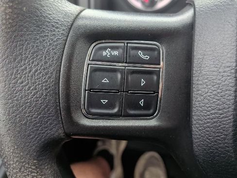 Used 2022 RAM 1500 Tradesman w/ Chrome Appearance Group image 24