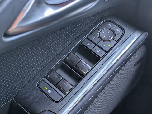 Used 2024 Lexus GX 550 image 16