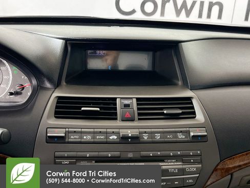 Used 2011 Honda Accord EX-L image 20