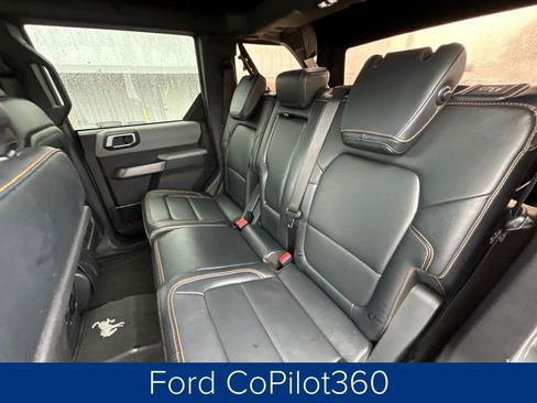 Used 2022 Ford Bronco Badlands image 17