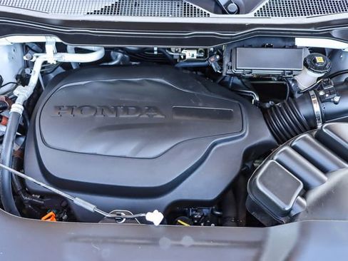 Certified 2023 Honda Passport TrailSport image 29