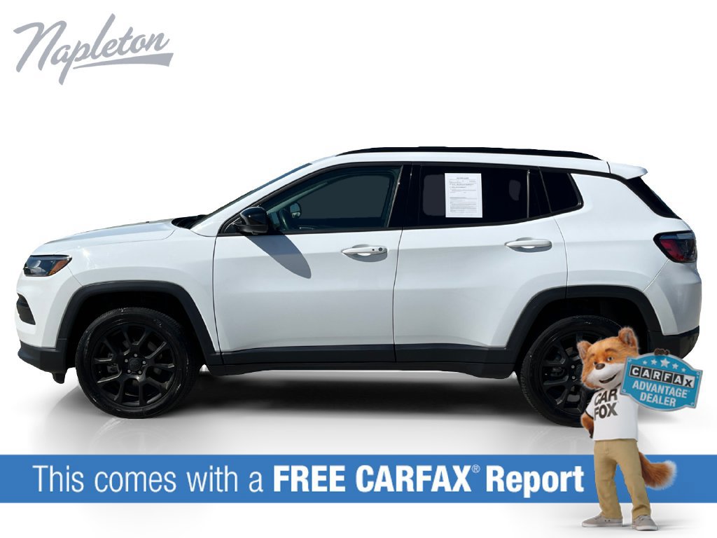 Used 2022 Jeep Compass Latitude AWD/4WD image 2