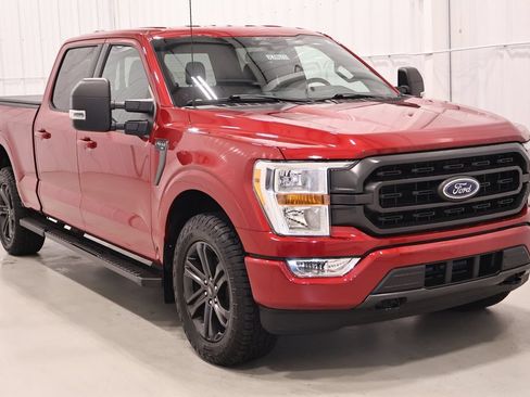 Certified 2022 Ford F150 XLT w/ Equipment Group 301A Mid AWD/4WD image 4