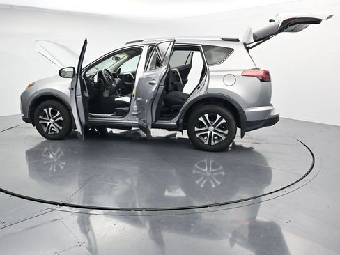 Used 2016 Toyota RAV4 LE AWD/4WD image 43