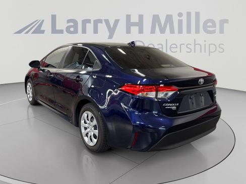 Used 2026 Toyota Corolla LE FWD image 3