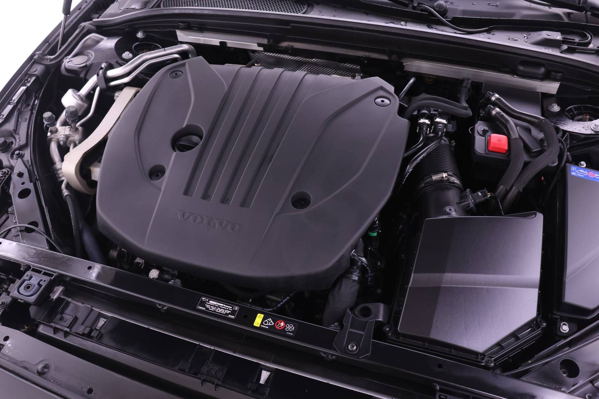 Certified 2024 Volvo S60 B5 Plus w/ Protection Package Premier FWD image 20