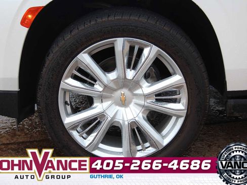Used 2022 Chevrolet Tahoe High Country AWD/4WD image 15