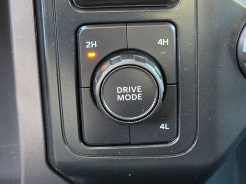 Used 2025 Ford F150 XLT w/ Equipment Group 301A Standard AWD/4WD image 33
