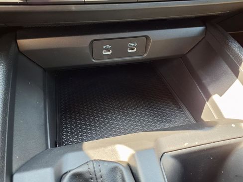 Used 2024 Honda Accord EX image 9