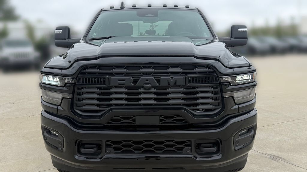 New 2026 RAM 3500 Big Horn AWD/4WD image 18
