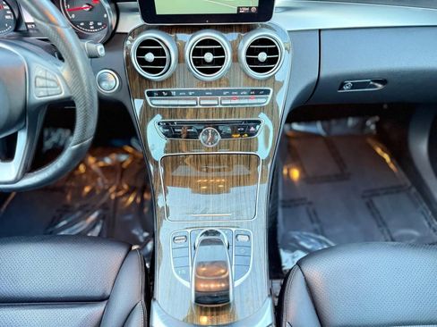 Used 2016 Mercedes-Benz C 300 4MATIC Sedan image 14